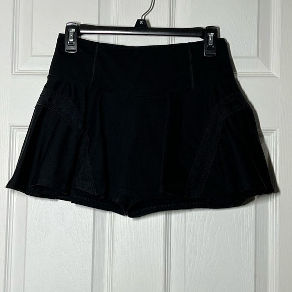 FP Movement Pleats and Thank You Skort - Black - Size Medium - Picture 1 of 5